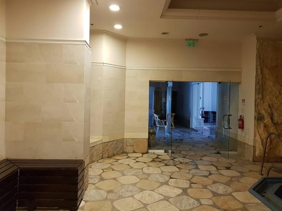 אילת La-Palmore Luxury Apart-Residense Resort With Pool First Line Sea Side מראה חיצוני תמונה