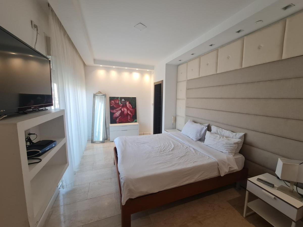 אילת La-Palmore Luxury Apart-Residense Resort With Pool First Line Sea Side מראה חיצוני תמונה