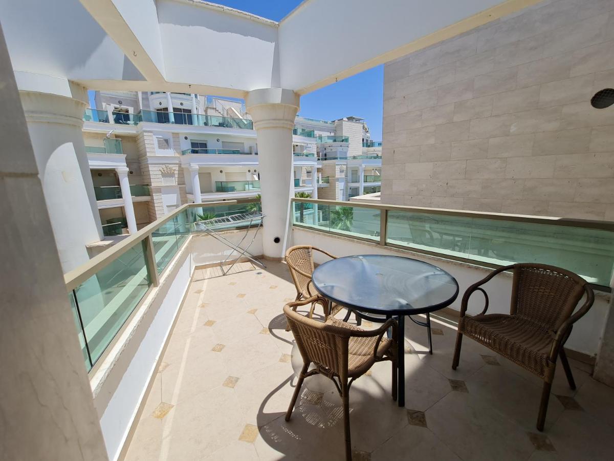 אילת La-Palmore Luxury Apart-Residense Resort With Pool First Line Sea Side מראה חיצוני תמונה