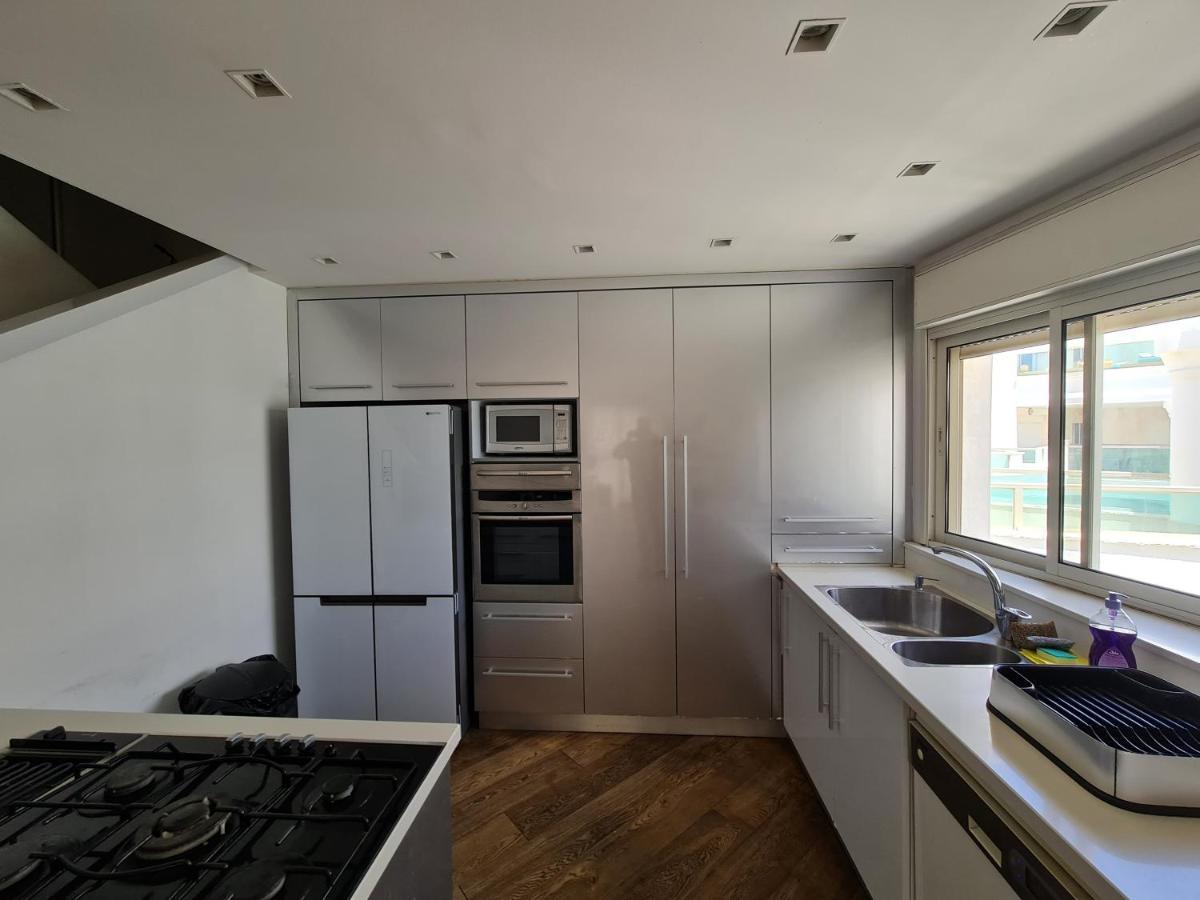 אילת La-Palmore Luxury Apart-Residense Resort With Pool First Line Sea Side מראה חיצוני תמונה